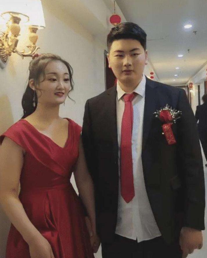 最新結(jié)婚歌曲精選，為你的婚禮增添浪漫氛圍，最新結(jié)婚歌曲精選，打造浪漫婚禮氛圍的必備曲目