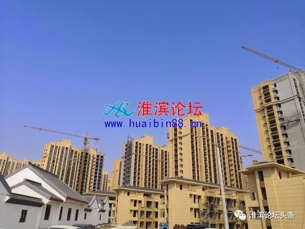 淮濱房?jī)r(jià)最新動(dòng)態(tài)，市場(chǎng)走勢(shì)與購(gòu)房指南，淮濱房?jī)r(jià)動(dòng)態(tài)更新，市場(chǎng)走勢(shì)分析與購(gòu)房指南