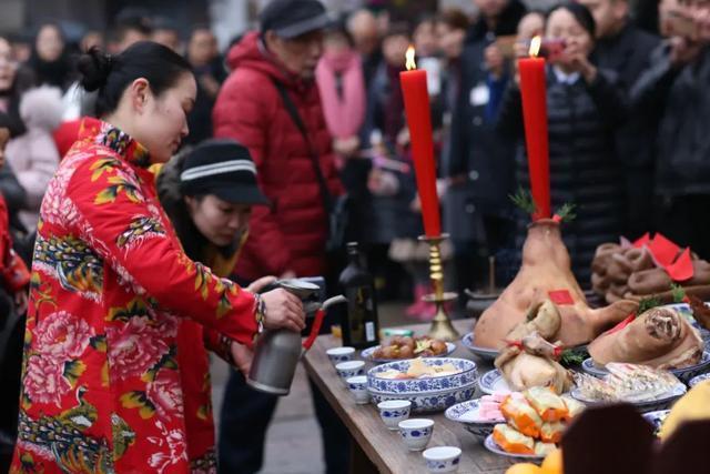 春節(jié)去烏鎮(zhèn)好玩嗎？——一場文化與自然的交織之旅，春節(jié)烏鎮(zhèn)游，文化與自然的完美交織之旅